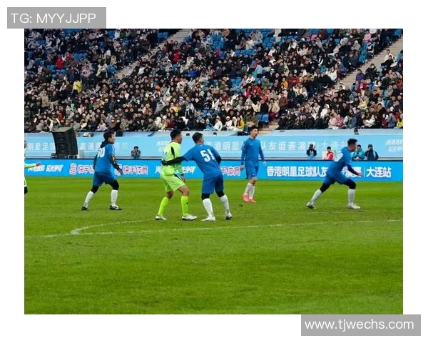 足球明星背影剪辑素材精选展现他们独特风采与激情瞬间